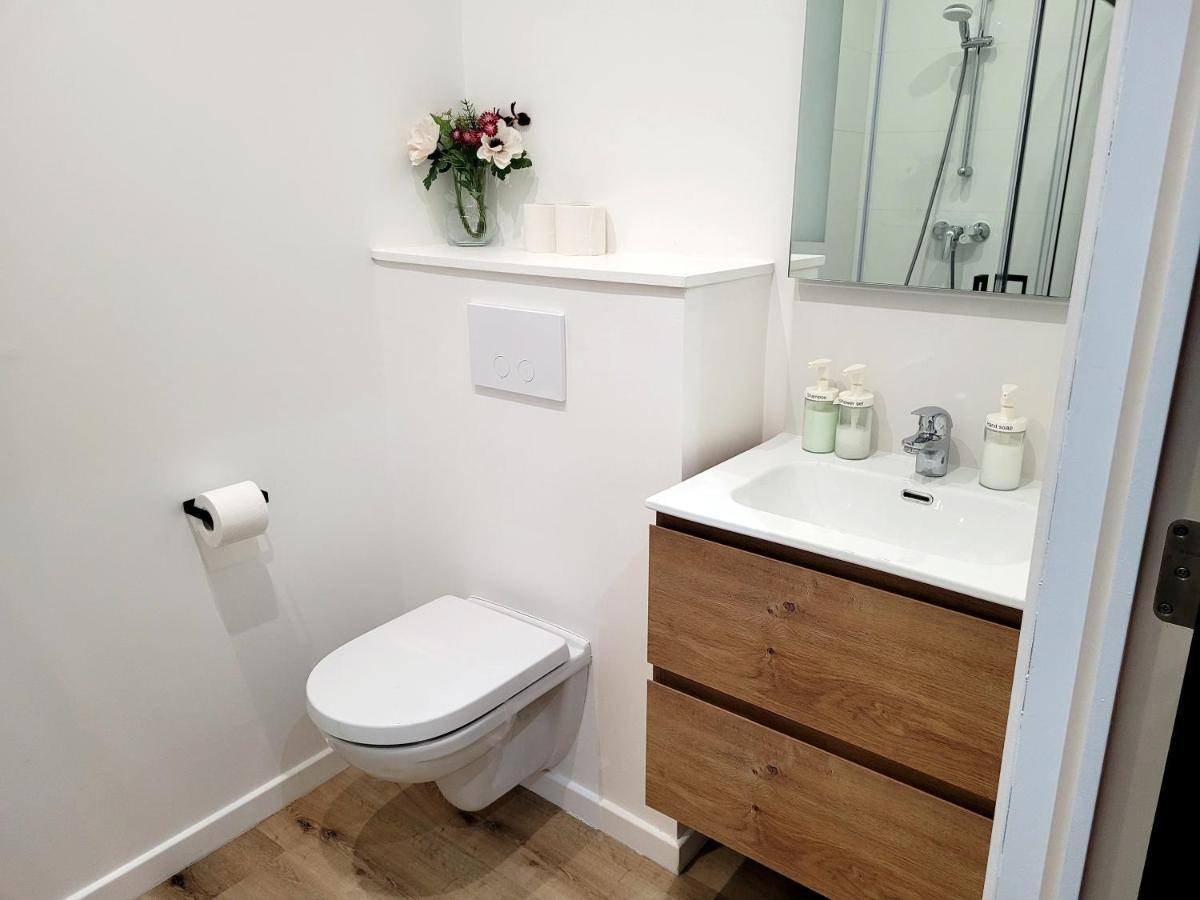 Brand New Camelia Room With Private Bathroom 브뤼셀 외부 사진